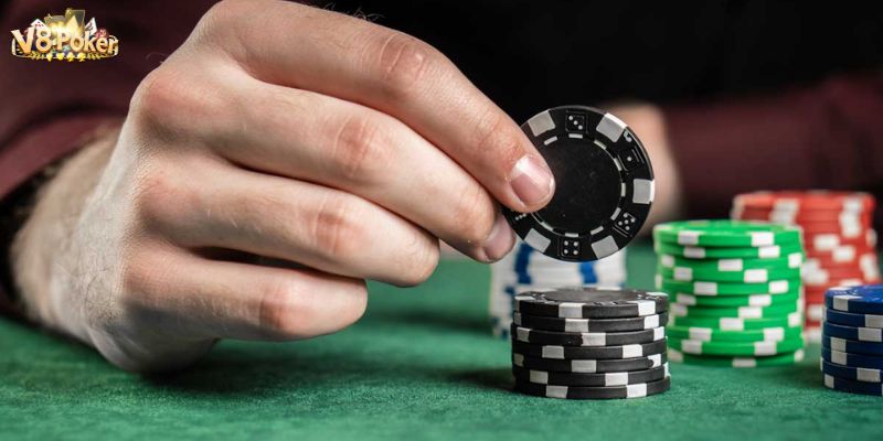 Cách chơi Poker đối đầu làm chủ thế trận 6 Chiến lược chơi poker đối đầu
